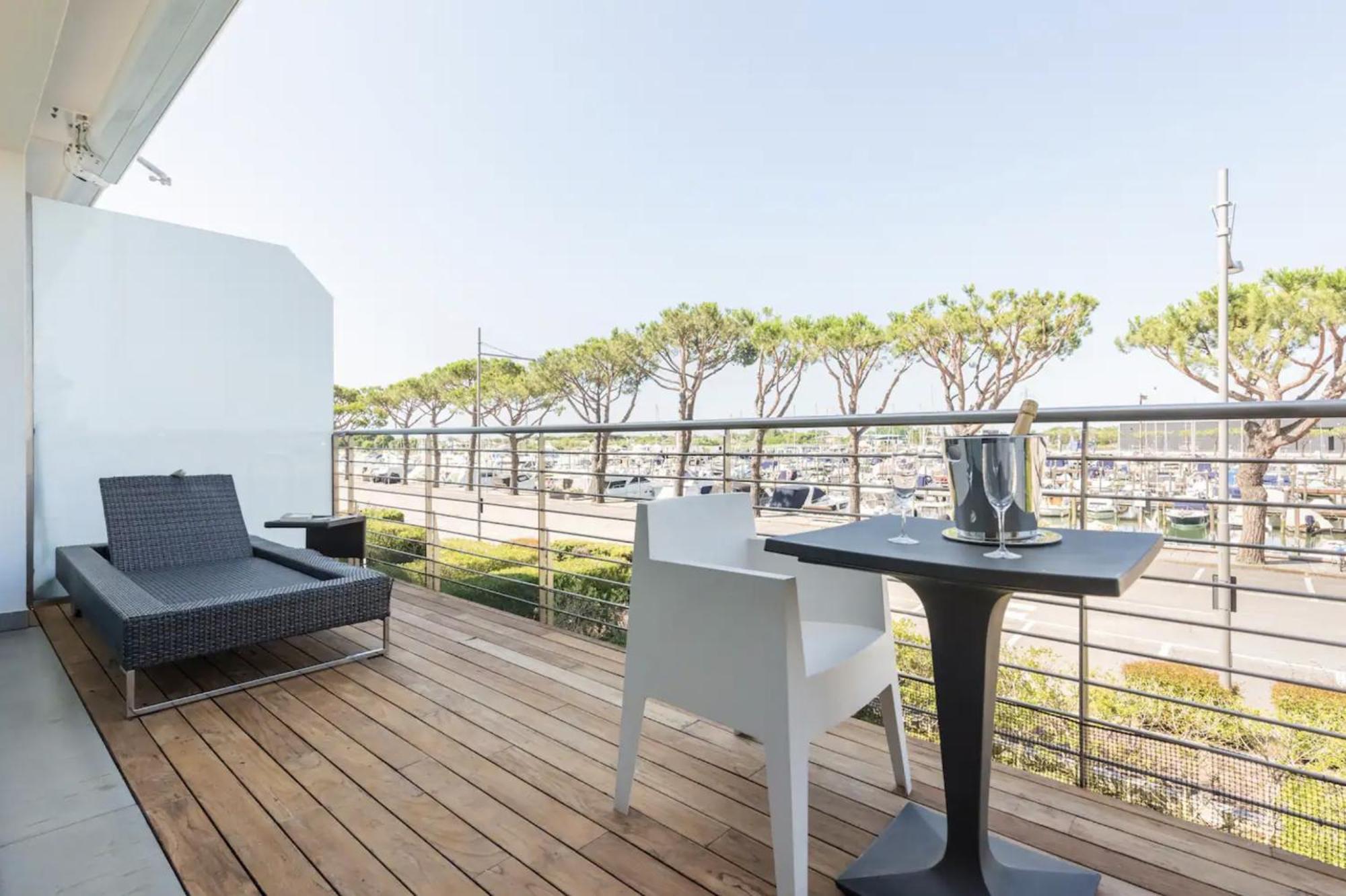 Appartamento "Mare E Relax" A Jesolo Lido - 6 Posti Letto Bagian luar foto